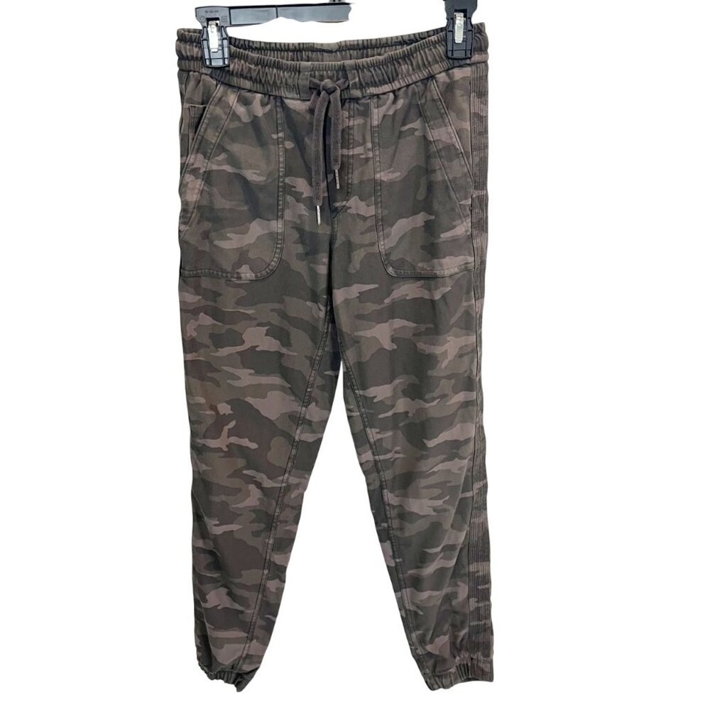 Athleta Camo Farallon Jogger Pants Green Tapered Athleisure - Size 2
